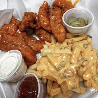 10 wings and chili cheese fries